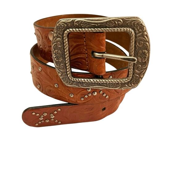 Fossil Belt Size S Brown Genuine  Leather Tooled Studded Western Boho Buckle - Picture 1 of 15
